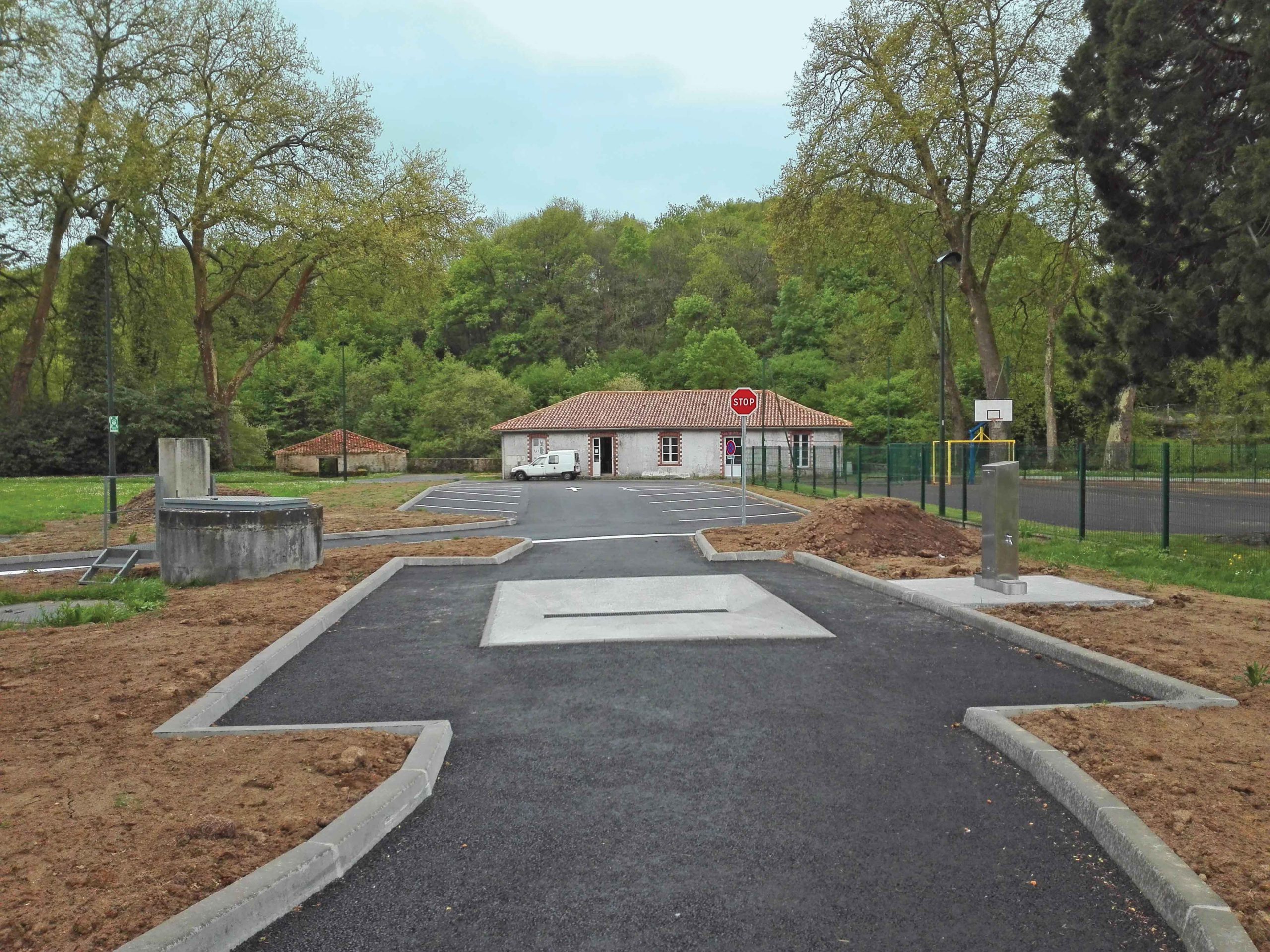 Aire de stationnement camping-car - Gare de Mortagne-sur-Sèvre