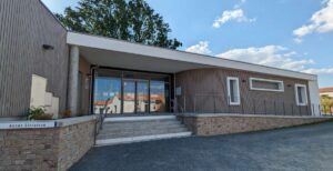 Inauguration du restaurant scolaire d'Evrunes
